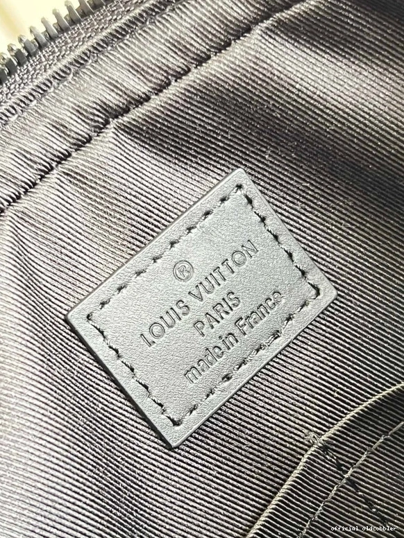 Official oldcobbler VUITTON TRIO LOUIS MESSENGER 0814